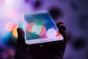 【電話占いで復縁】当たるサイトと口コミ・復縁に強い占い師は?